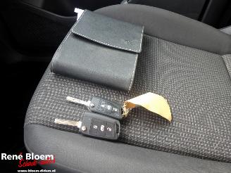 Volkswagen Caddy 2.0 TDI Maxi A-camera 122pk Automaat picture 22