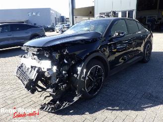 Peugeot 408 1.2 Hybrid 145 e-DCSG GT picture 3