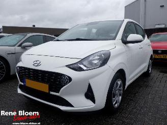 Unfallwagen Hyundai I-10 Comfort 5-zits Automaat 2022/9