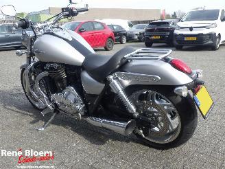 Triumph Thundibird 1700 ABS picture 6