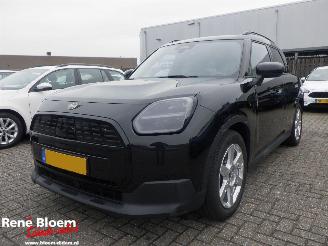 krockskadad bil auto Mini Countryman E-Blackyard Automaat 66.5kWh 2025/9