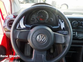 Volkswagen Up! 1.0 Move up! Bluemotion picture 14