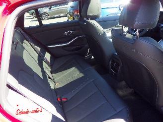 BMW 3-serie 320i Touring 184pk Aut picture 16