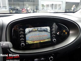Toyota Aygo X 1.0 VVT-i MT First 5drs picture 19