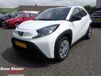 krockskadad bil auto Toyota Aygo 1.0 VVT-i S-CVT Play 2025/3
