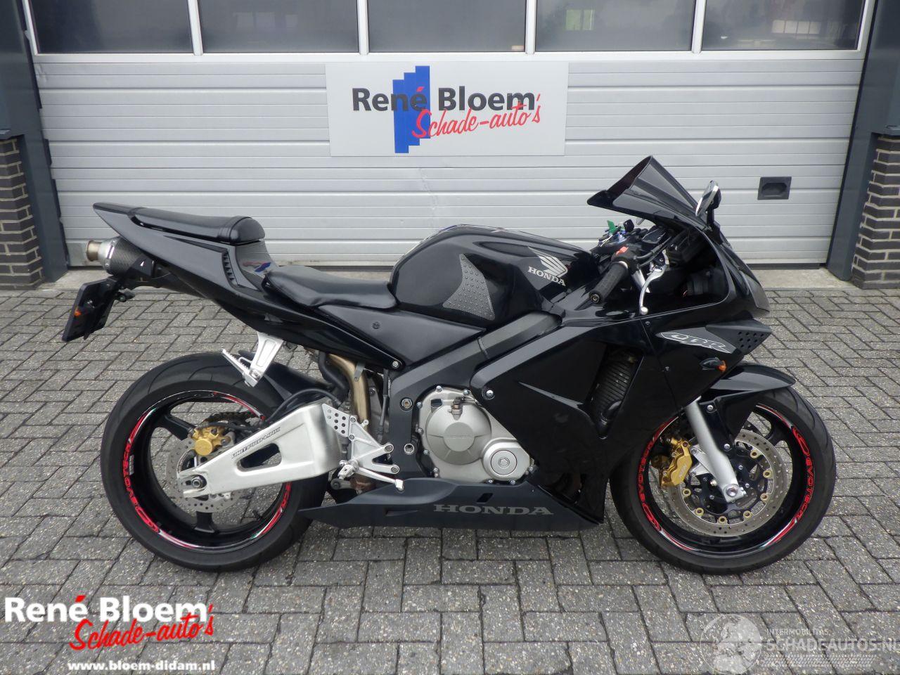 Honda CBR 600 RR