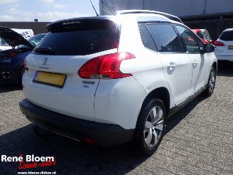 Auto incidentate Peugeot 2008 1.2 vtI Allure Pack Premium Plus Automaat 2014/3