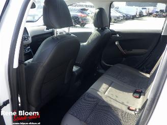 Peugeot 2008 1.2 vtI Allure Pack Premium Plus Automaat picture 14