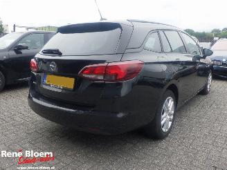 krockskadad bil auto Opel Astra SPORTS TOURER 1.2 Business 131pk Elegance 2022/2