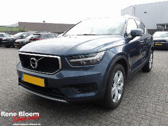 damaged passenger cars Volvo XC40 1.5 T2 Momentum Business 2021/6