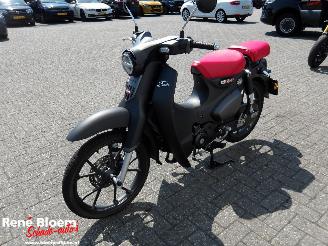 Honda  C 125 A Super Cub picture 7