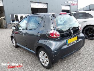 Toyota Aygo 1.0 VVT-i Comfort Airco 5drs picture 2
