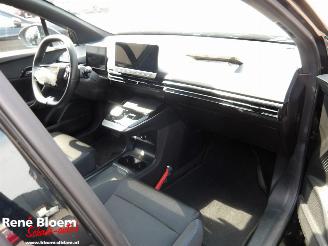 MG MG4 Electric Comfort 64kWh picture 8