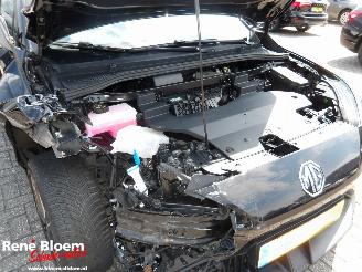 MG MG4 Electric Comfort 64kWh picture 18