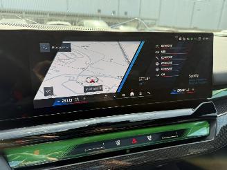 BMW M5 Sedan Carbon B&W 728pk Full Option picture 23
