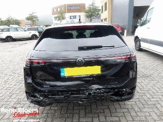 Volkswagen Passat 1.5 e-TSI R-Line Business picture 6