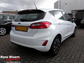 krockskadad bil auto Ford Fiesta 1.0 EcoBoost Hybrid Titanium 2023/11