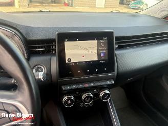 Renault Clio 1.0 TCe Intens 5drs picture 12