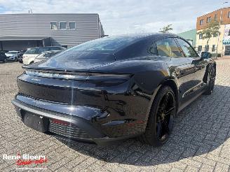 Porsche Taycan Sport Chrono picture 4