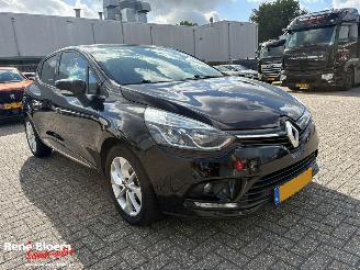 Renault Clio 0.9 TCe Limited 5-drs Airco picture 5