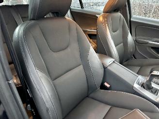 Volvo V-60 Cross country 2.0 D3 150pk 6-bak Polar Pl - nap - navi - xenon - half leer + stoelverw - pdc - trekh picture 67