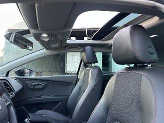 Seat Leon 1.4 TSI 140pk 6-bak FR Bus 5drs - pano - nap - navi - half leer - stoelverw - sportonderstel - 18 inch lmv picture 19