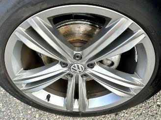 Volkswagen Tiguan 1.4 TSI 150pk aut + f1 R-Line - pano - nap - massage - trekh - front + line assist - dynaudio - virtual picture 84