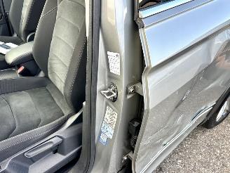 Volkswagen Tiguan 1.4 TSI 150pk aut + f1 R-Line - pano - nap - massage - trekh - front + line assist - dynaudio - virtual picture 71