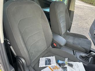 Volkswagen Tiguan 1.4 TSI 150pk aut + f1 R-Line - pano - nap - massage - trekh - front + line assist - dynaudio - virtual picture 44