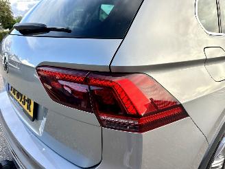 Volkswagen Tiguan 1.4 TSI 150pk aut + f1 R-Line - pano - nap - massage - trekh - front + line assist - dynaudio - virtual picture 105