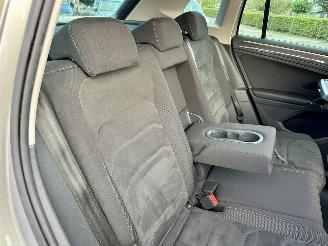 Volkswagen Tiguan 1.4 TSI 150pk aut + f1 R-Line - pano - nap - massage - trekh - front + line assist - dynaudio - virtual picture 59