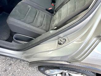 Volkswagen Tiguan 1.4 TSI 150pk aut + f1 R-Line - pano - nap - massage - trekh - front + line assist - dynaudio - virtual picture 64
