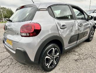 Citroën C3 Gereserveerd 1.2 PureTech 83pk C-Series - navi - line assist - clima - cruise - apple carpl - 66dkm nap - licht + regensensor picture 5