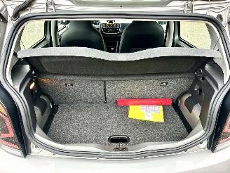 Volkswagen Up! 1.0i 65pk 5drs - nap - airco - line assist - bleutooth - aux - elektr ramen - led - facelift - rijdbaar picture 49