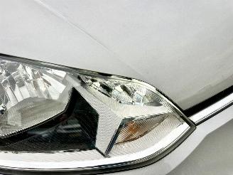 Volkswagen Up! 1.0i 65pk 5drs - nap - airco - line assist - bleutooth - aux - elektr ramen - led - facelift - rijdbaar picture 63