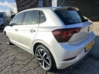 Volkswagen Polo 1.0 TSI 95pk Life 5drs - 76dkm nap - front + line assist - acc - pdc v+a - airco - cruise - carplay - lmv picture 7