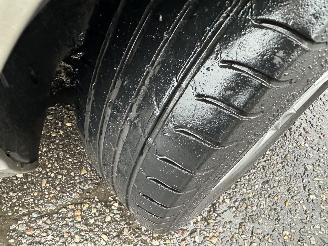 Lancia Ypsilon 1.2-16V 80pk Argento - nap - airco - cruise contr - lmv - nieuw apk 10-11-2026 - elektr ramen picture 42