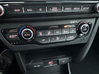 Kia e-Niro 64kWh 204pk aut DynamicPlusl - nap - schuifdak - carplay - keyless - stuurverw - front + line assist picture 28