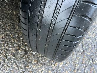 Kia e-Niro 64kWh 204pk aut DynamicPlusl - nap - schuifdak - carplay - keyless - stuurverw - front + line assist picture 79