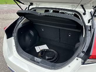 Nissan Leaf 40kWh 150pk aut n-connecta - 15dkm nap - 1e eig - keyless - 360 cam - navi - stuurverw - stoelverw v+a picture 60