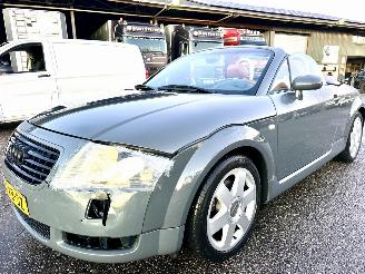 Audi TT Roadster 1.8 5v turbo 179pk 6-bak quattro - elektr dak - bose - leer - stoelverw - clima - cruise - documentatie picture 2