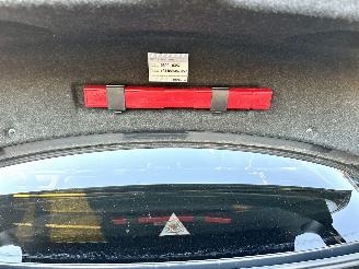 BMW 3-serie 330e 245pk 8-traps aut + f1 high exe - 112dkm nap - harman  - stuur + stoelverw v+a - 360cam - head up - elektr rollo picture 64