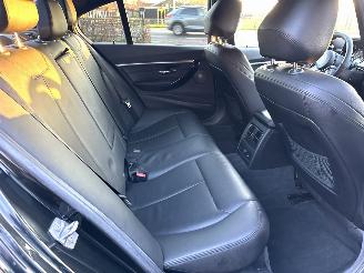 BMW 3-serie 330e 245pk 8-traps aut + f1 high exe - 112dkm nap - harman  - stuur + stoelverw v+a - 360cam - head up - elektr rollo picture 20