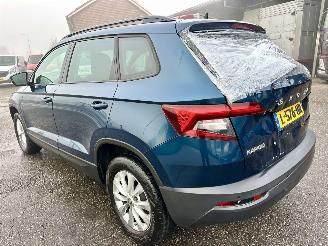 Skoda Karoq 1.5 TSI 150pk 7-Traps aut Bus.Edition - nap - navi - stoelverw - pdc - front assist - keyless start - inkl trekh picture 5