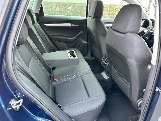 Skoda Karoq 1.5 TSI 150pk 7-Traps aut Bus.Edition - nap - navi - stoelverw - pdc - front assist - keyless start - inkl trekh picture 59