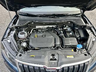 Skoda Karoq 1.5 TSI 150pk 7-Traps aut Bus.Edition - nap - navi - stoelverw - pdc - front assist - keyless start - inkl trekh picture 71