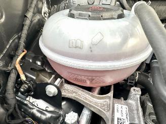 Skoda Karoq 1.5 TSI 150pk 7-Traps aut Bus.Edition - nap - navi - stoelverw - pdc - front assist - keyless start - inkl trekh picture 73