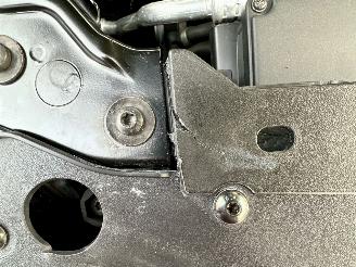 Skoda Karoq 1.5 TSI 150pk 7-Traps aut Bus.Edition - nap - navi - stoelverw - pdc - front assist - keyless start - inkl trekh picture 72