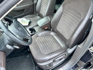 Volkswagen Passat 1.4 TSI 122pk dsg aut + f1 Highline - nap - dvd in hoofdsteunen - navi - clima - cruise - leer + stoelverw picture 41