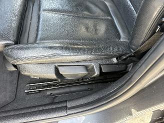 BMW 1-serie 118i 8-traps aut M-Sport Ed Shadow High Exe - nap - schuifdak - leer - pdc v+a - stoelverw - alarm picture 41